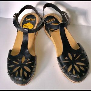 Swedish Hasbeens 'Lacy' Black Leather Clog 41/US11